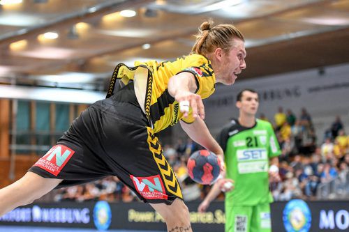 Wuzzler-König Marian Klopcic und die Bregenzer Handballer wollen sich bei West Wien für das Aus im Europacup revanchieren.  gepa