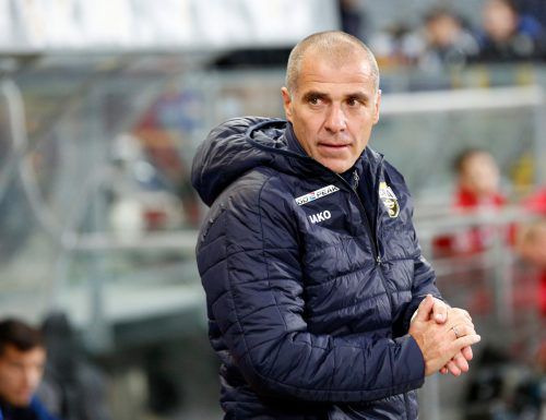 Altach-Trainer Klaus Schmidt geht mit Zuversicht in das Duell mit Rapid Wien. steurer