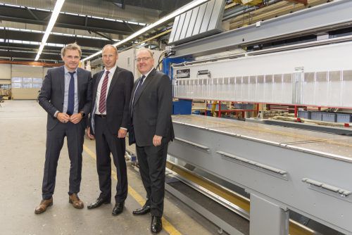 Betriebsbesuch bei Schelling: Stefan Gritsch, GF Schelling, Hans Winter, Bank Austria Vorarlberg, und Kontrollbank-Vorstand Helmut Bernkopf (v. l.). Stiplovsek