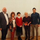Goldene Erinnerung an Alois Walser