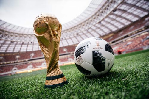 Die Jagd nach dem WM-Pokal beginnt am 14. Juni 2018. Aber die Jagd nach den Tickets für die WM-Spiele in Russland ist bereits jetzt eröffnet. afp