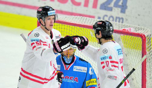 Drei Tore und ein Assist von Manuel Ganahl (r.) sowie drei Vorlagen und ein Treffer von Daniel Woger, die beiden Vorarlberger Stürmer waren Österreich Beste gegen Südkorea. gepa