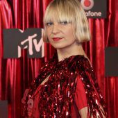 Sia sticht Paparazzi aus