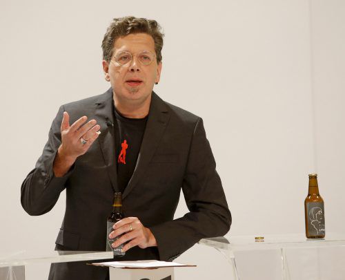 Franzobel behandelt in "Das Floß der Medusa" Dekadenz und Barbarei. APA
