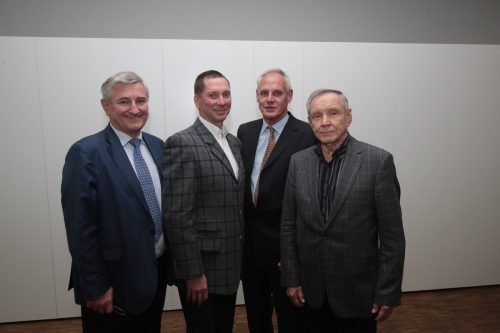 Friedrich Herbst (l.), Renè Wenzl, Oberarzt Martin Hufschmidt und Rudolf Schiessel.