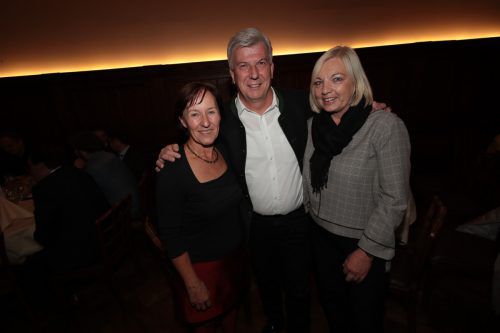 Gäste: Helga Frühwirth mit Manfred und Grete Köppel.