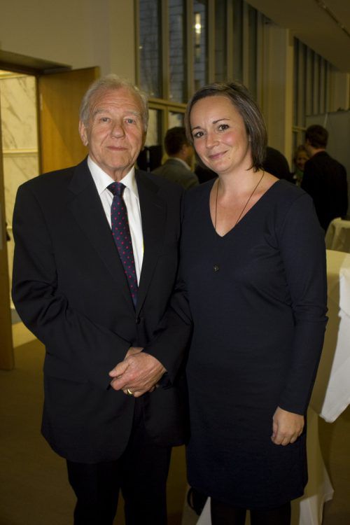 Gratulanten Josef Walser und Daniela Burtscher.