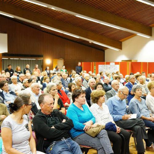 Großes Interesse an der Stadtteileversammlung in Bregenz-Weidach.