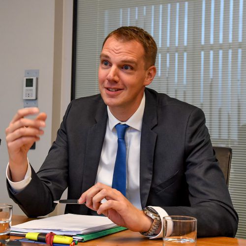 Multi-Asset-Spezialist Stephan Fritz (Flossbach von Storch) im VN-Gespräch in der Sparkasse Dornbirn. VN/Lerch