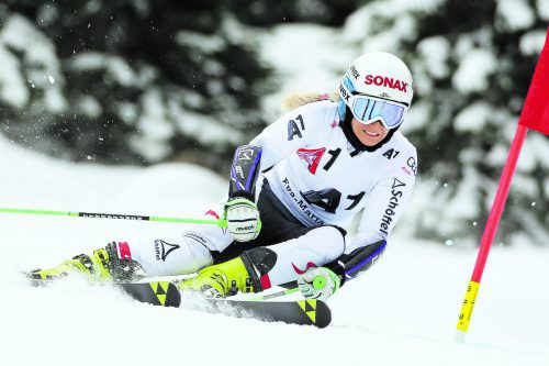 Nach vielen Comeback-Kilometern versucht sich Eva-Maria Brem in Killington wieder im Weltcup. gepa