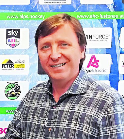 Premiere als Headcoach beim EHC Lusten­au: Albert Malgin. el