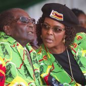 Militär reißt Macht in Simbabwe an sich