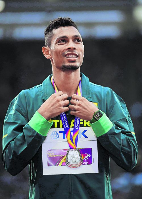 Wayde van Niekerk, mit 43,03 Weltrekordhalter über 400 m, muss pausieren. ap
