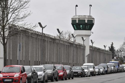 Für sein Vergehen droht Semsrott eine Freiheitsstrafe bis zu einem Jahr. ⇒AFP