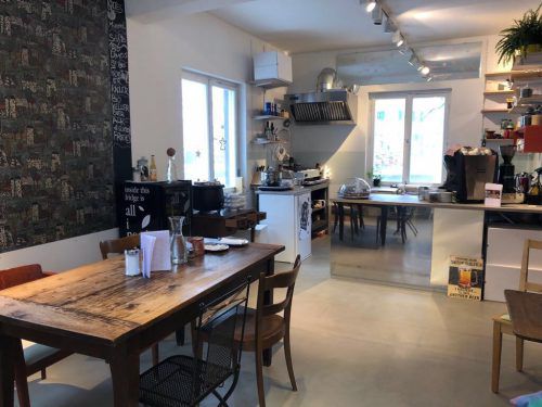 Das neu eröffnete Café „Fairweilen“ im Weltladen Bregenz. 