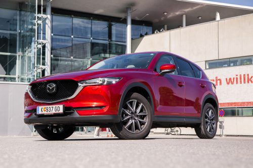 Der CX-5 zeigt richtig Profil und kann mit einem maximalen Kofferraumvolumen von 1680 Litern auch einiges wegpacken. vn/steurer