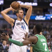 Nowitzki plant seine 21. NBA-Saison