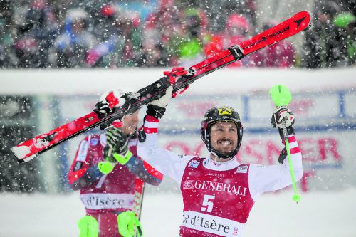 Im Slalom von Val d‘Isere fuhr Marcel Hirscher Sieg Nummer 47 Im Weltcup ein und überholte damit Marc Girardelli. gepa