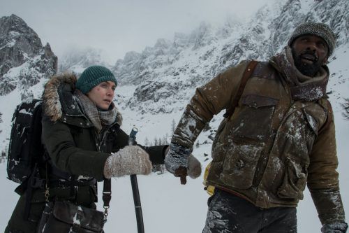 Mit weit und breit nichts als Schnee und Geröll um sie herum, müssen Alex und Ben um ihr Leben kämpfen.  20th Century Fox