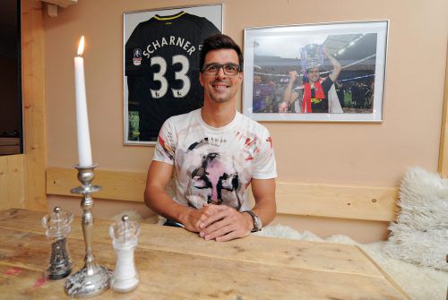 Paul Scharner wurde Opfer des Fußball-Rituals Pastern .gepa