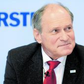 Peter Mennel bleibt Liga-Präsident