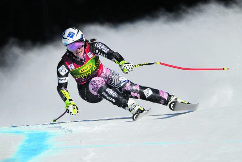 Tina Weirather distanzierte mit einer beherzten Fahrt Trainings- und Markenpartnerin Lara Gut im Super-G von Lake Louise um elf Hundertstel. ap