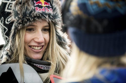 Anna Gasser stellte sich nach ihrem Sieg im Big-Air-Bewerb gerne den Interviewfragen.