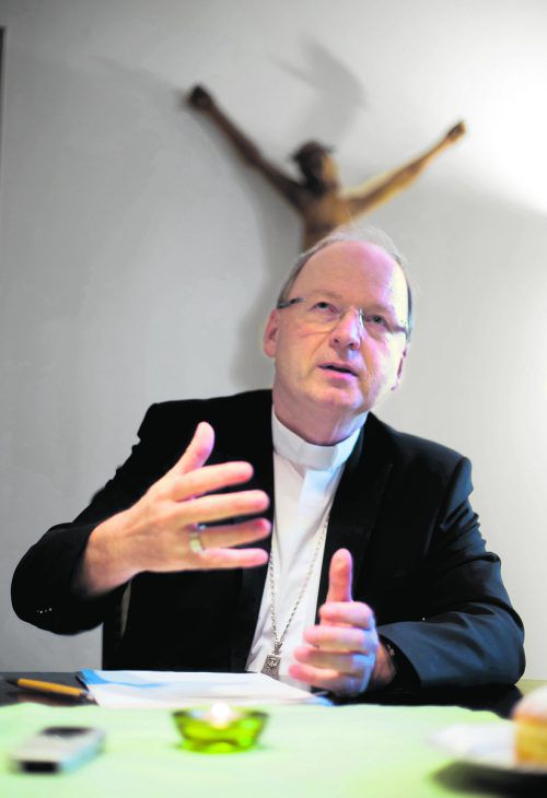 Bischof Benno Elbs freut sich auf viele Begegnungen im Jubiläumsjahr.  Vn/Paulitsch