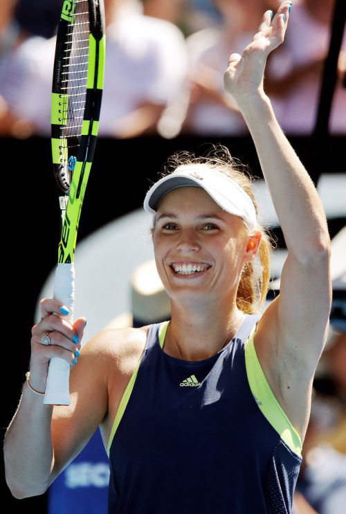 Carolina Wozniacki bekommt es im Finale von Melbourne mit Simona Halep zu tun. afp