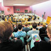 Mennel-Rücktritt löst Personalrochade aus