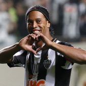 Ronaldinho sagt„Obrigado“