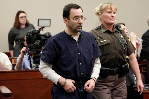 Der ehemalige US-Turnarzt Larry Nasser muss lebenslänglich ins Gefängnis. reuters