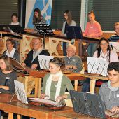 Im Zeichen von Hackbrett und Zither