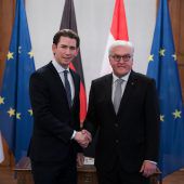Steinmeier empfängt Kurz im Schloss Bellevue