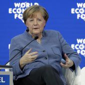 Merkel will gegen Rechtspopulismus vorgehen