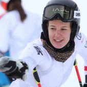 Erstmals nach Sturzwieder auf Skiern
