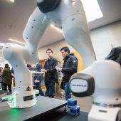 Dringend gesucht: Aussteller der Jobmesse könnten 2700 Mitarbeiter einstellen. »D1