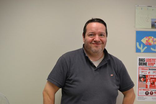Franz Valandro informiert zu Online-Dating-Plattformen.  BI