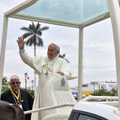 Papst prangert Gewalt gegen Frauen in Lateinamerika an