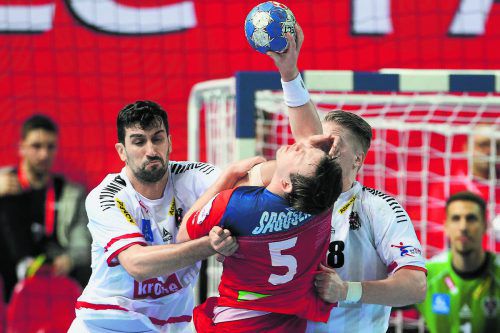Janko Bozovic (Bild) und Vytas Ziura erhielten innert sieben Sekunden die Rote Karte. Reuters