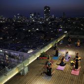 Yoga an besonderen Orten