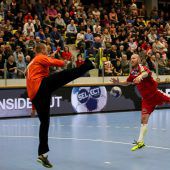 An der Form wird noch gefeilt