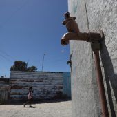 Kapstadt muss weiter drastisch Wasser sparen