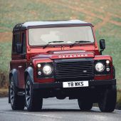 Autonews der WocheSondermodell des Land Rover Defender mit 405 PS / Fiat-500-Modelle aufgewertet / VW bringt vom Up eine GTI-Version