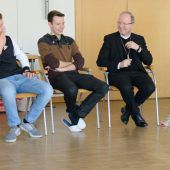 Bischof auf Besuch bei 30 Gruppenleitern