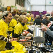 Flohmarkt in den Messehallen