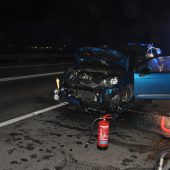 Drei Verletzte bei Auffahrunfall auf Autobahn