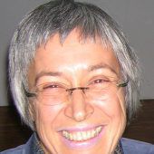 Emsbachinnen: Dr. Eva Häfele erläutert das Frauenvolksbegehren