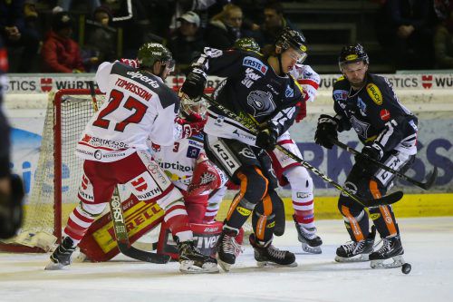 Eishockey EBEL Dornbirn - HCB Südtirol, HABERL Dominic und MACIERZYNSKI Kevin