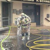 Flammen fraßen sich in Wohnhaus